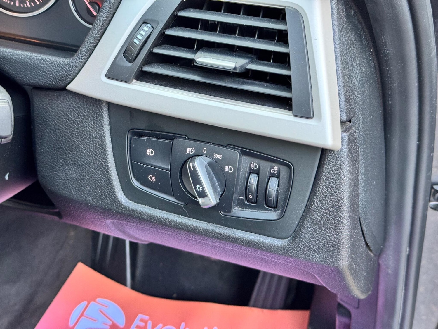 Used BMW 3 Series 2014 for sale - 76360984: Photo 25