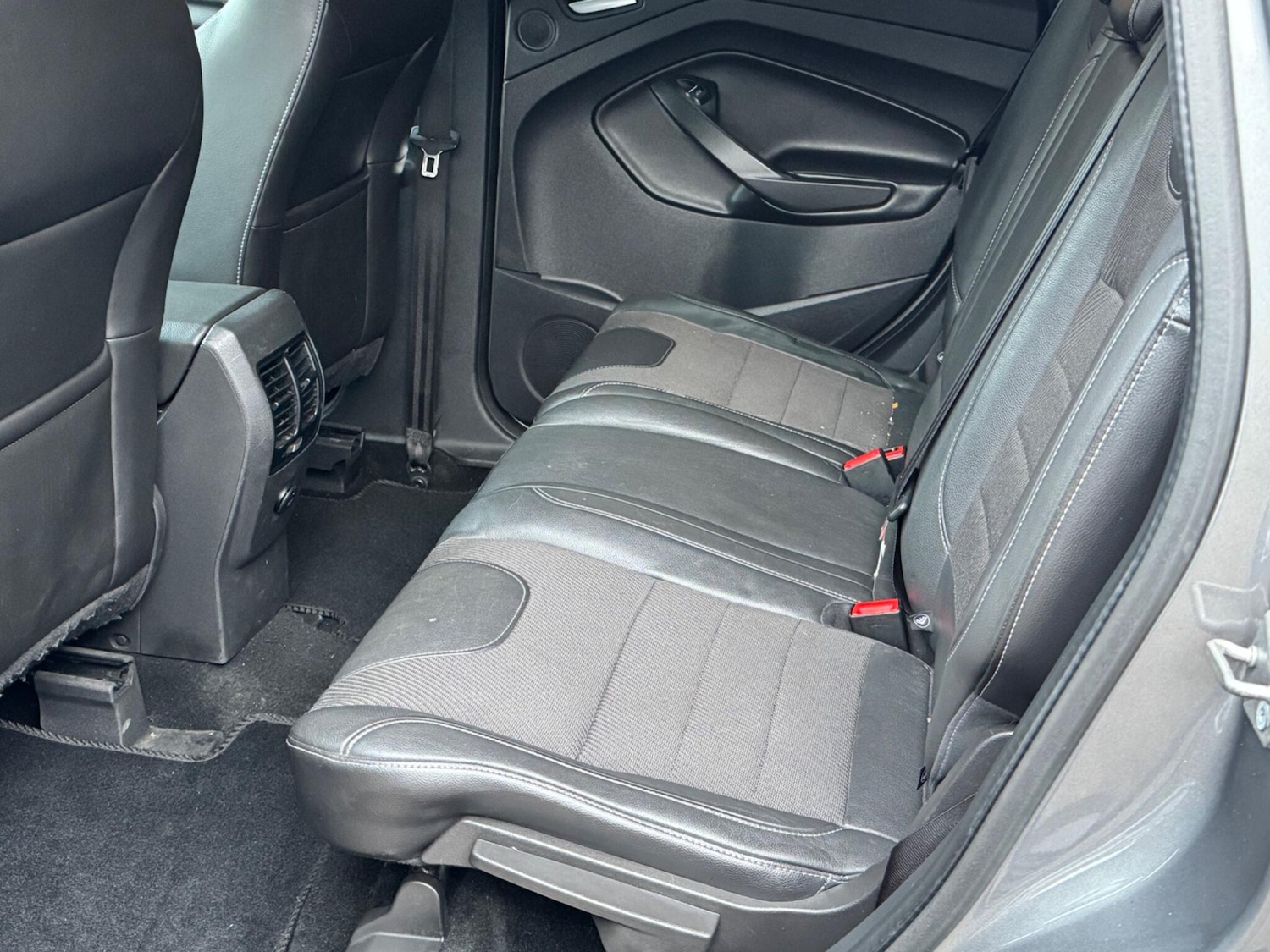 Used Ford Kuga 2014 for sale - 77016157: Photo 9