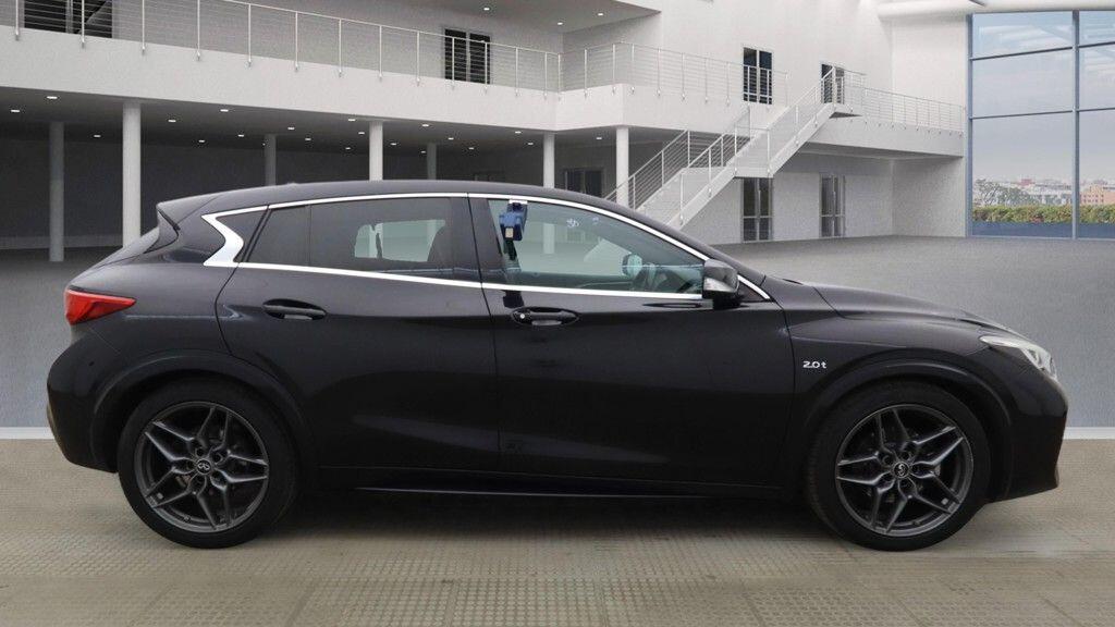 Used Infiniti Q30 2017 for sale - 77016346: Photo 7