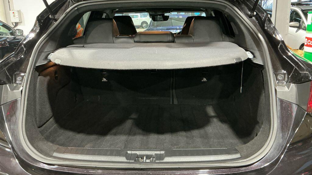 Used Infiniti Q30 2017 for sale - 77016346: Photo 9