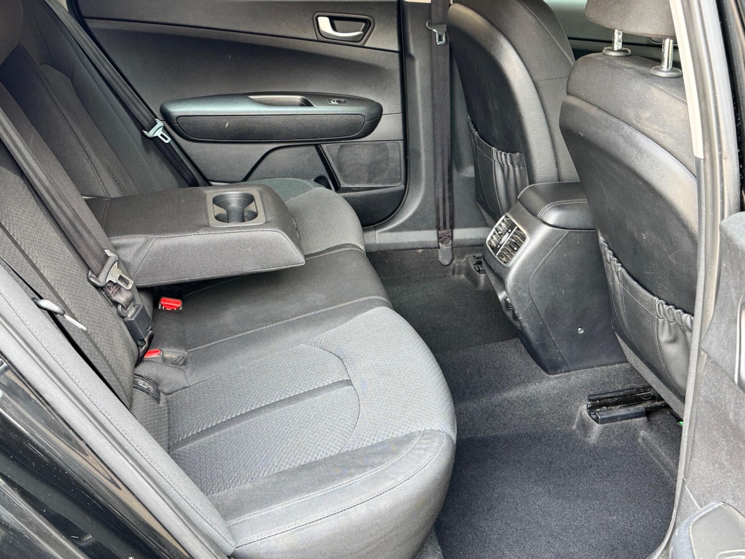 Used Kia Optima 2019 for sale - 76326102: Photo 28