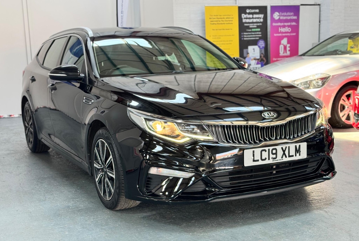 Used Kia Optima 2019 for sale - 76326102: Photo 4