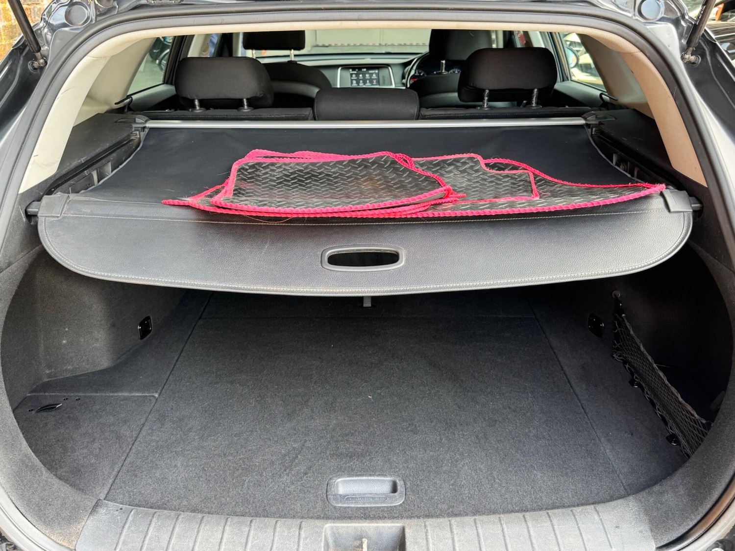 Used Kia Optima 2019 for sale - 76326102: Photo 40