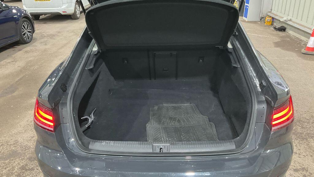 Used Volkswagen Arteon 2019 for sale - 76855909: Photo 9