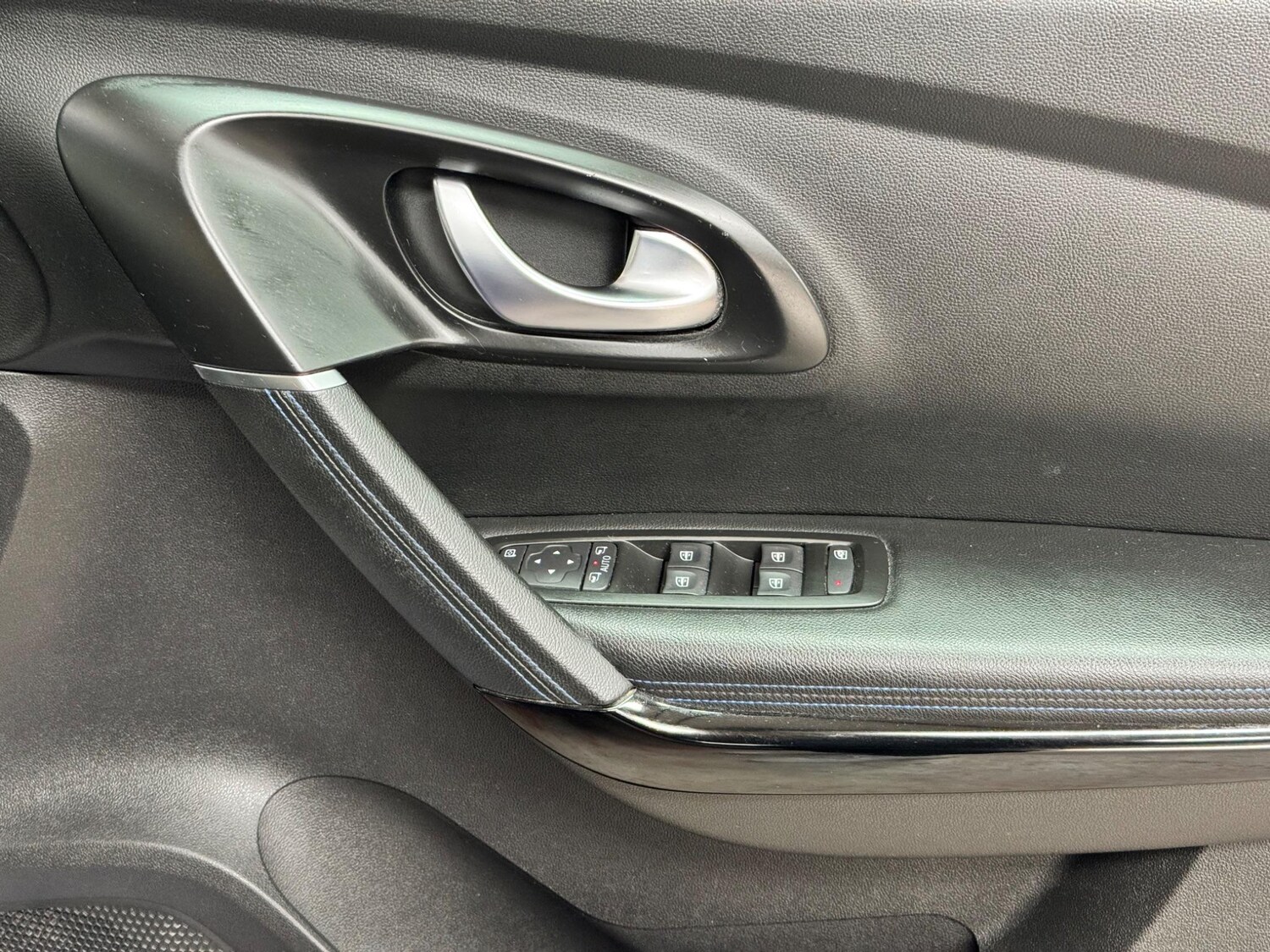 Used Renault Kadjar 2019 for sale - 76326472: Photo 35