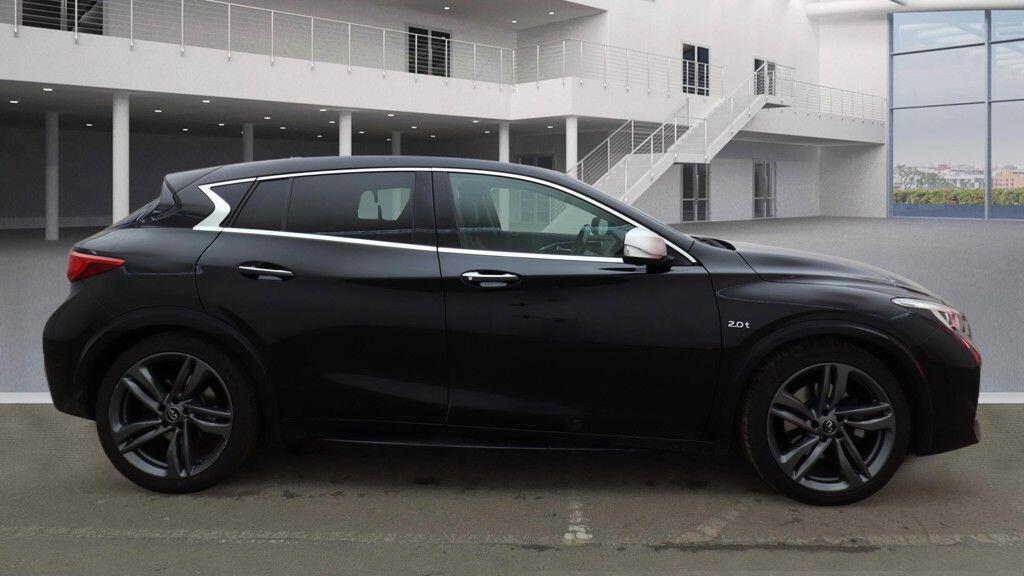 Used Infiniti Q30 2016 for sale - 77155674: Photo 9