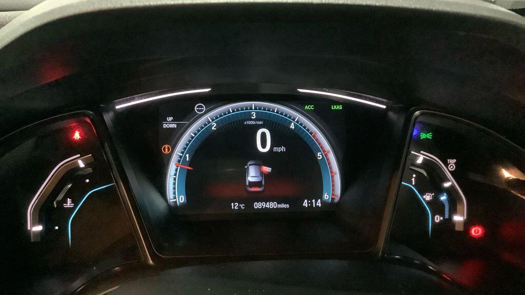 Used Honda Civic 2018 for sale - 77016019: Photo 10