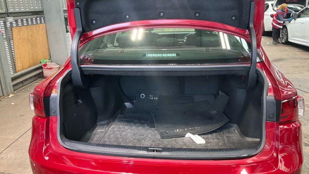 Used Lexus IS 2014 for sale - 76409107: Photo 9