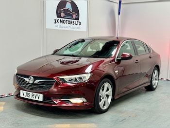 2019 (19) - 1.5T SRi Vx-line Nav 5dr Auto