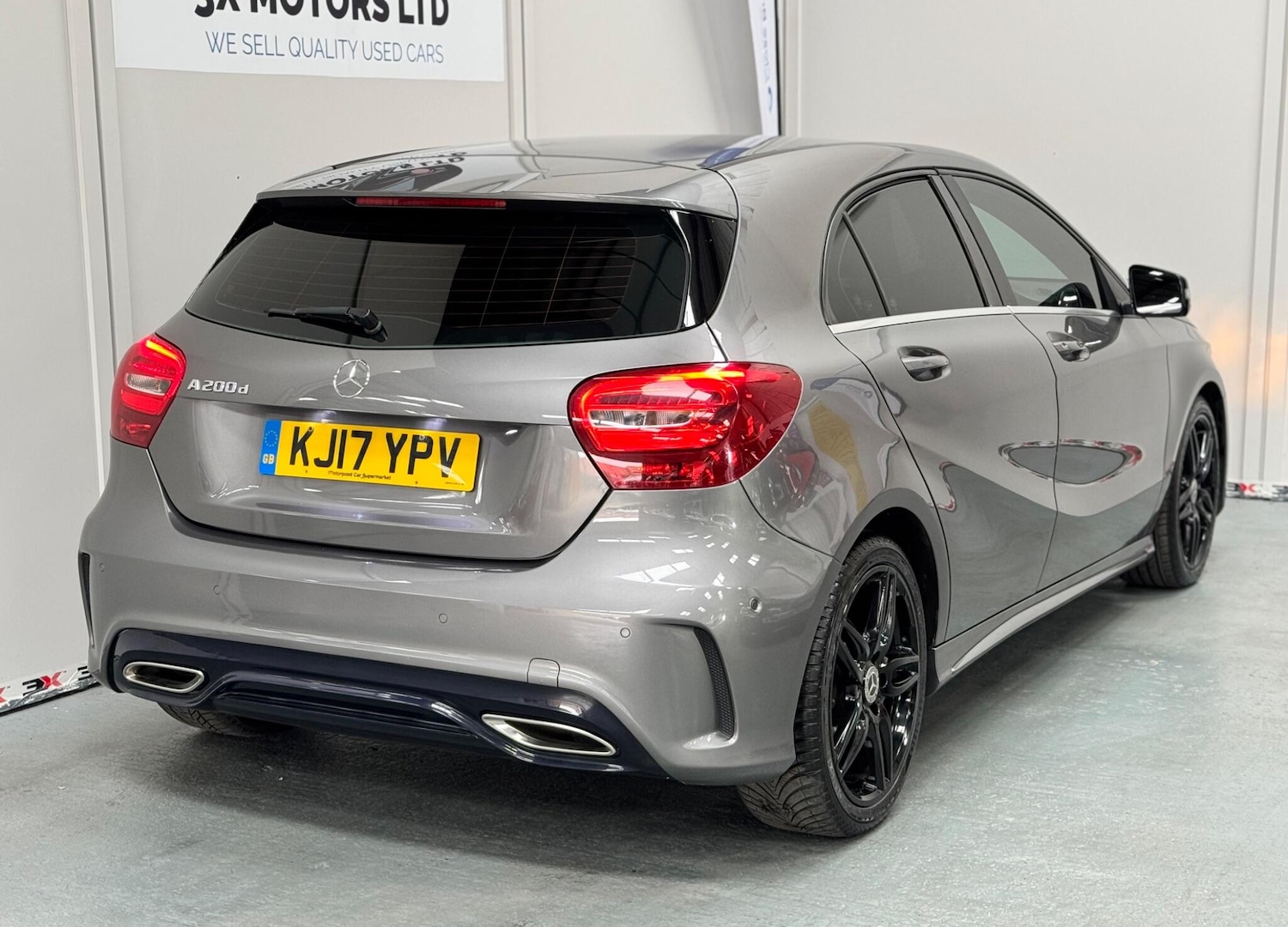 Used Mercedes-Benz A-Class 2017 for sale - 76326954: Photo 9