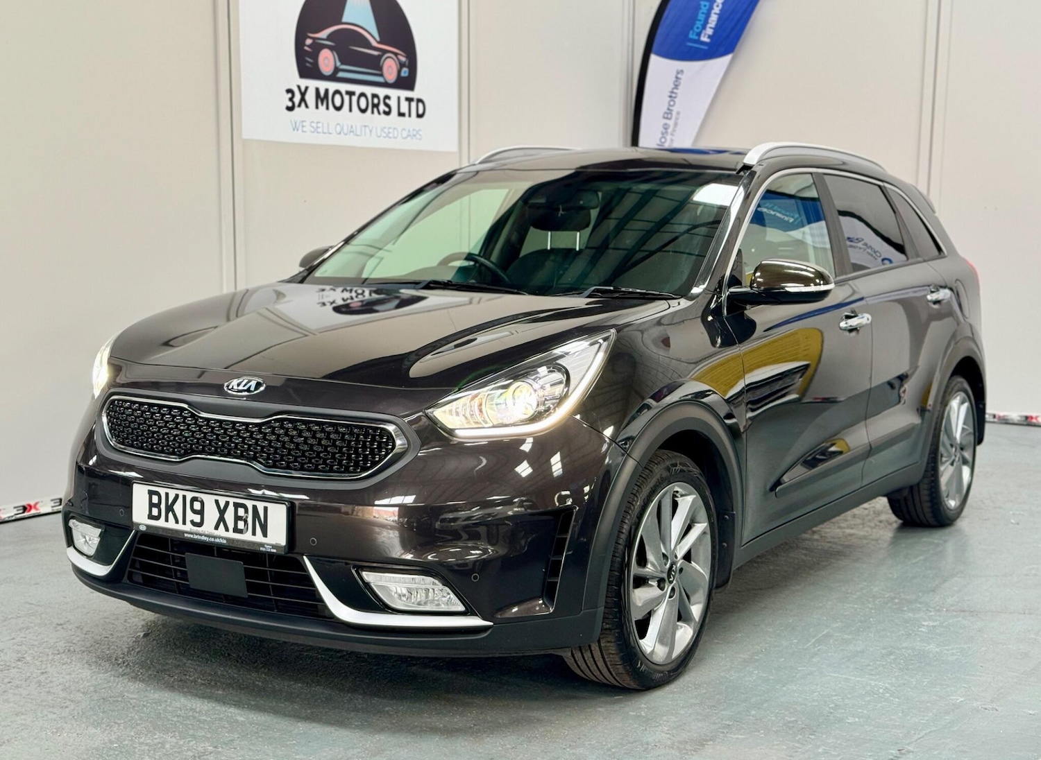 Used Kia Niro 2019 for sale - 76327119: Photo 1