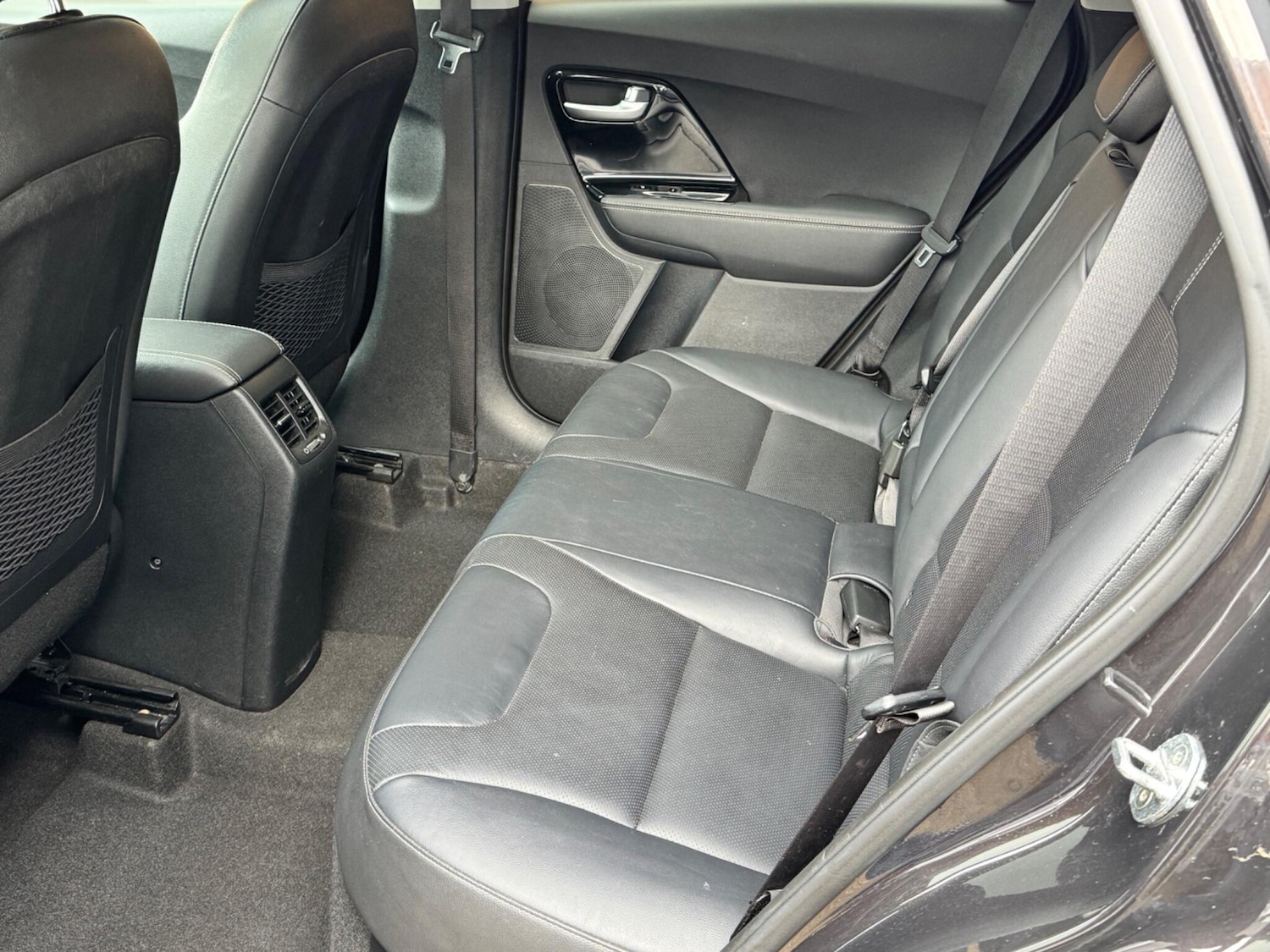 Used Kia Niro 2019 for sale - 76327119: Photo 11