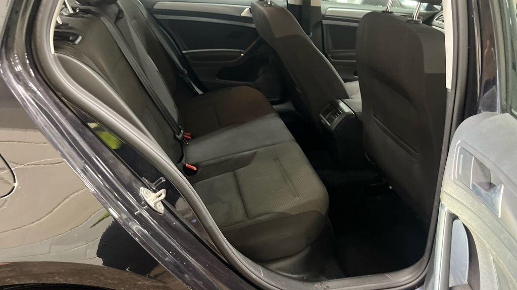 Used Volkswagen Golf 2018 for sale - 76440756: Photo 10