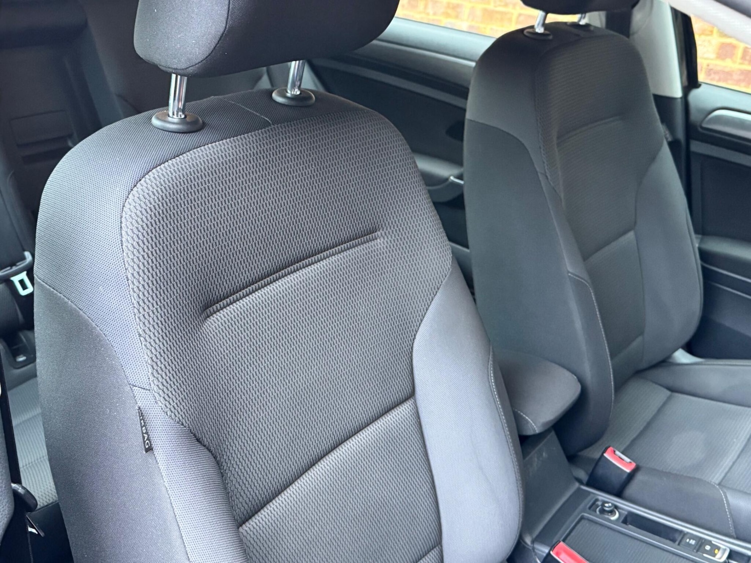 Used Volkswagen Golf 2018 for sale - 76440756: Photo 37