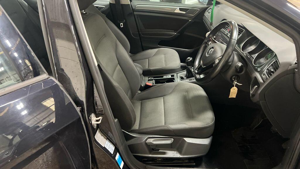 Used Volkswagen Golf 2018 for sale - 76440756: Photo 4