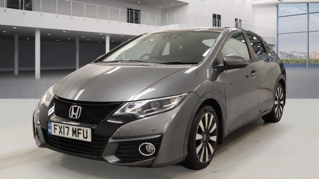 Used Honda Civic 2017 for sale - 77175867: Photo 2