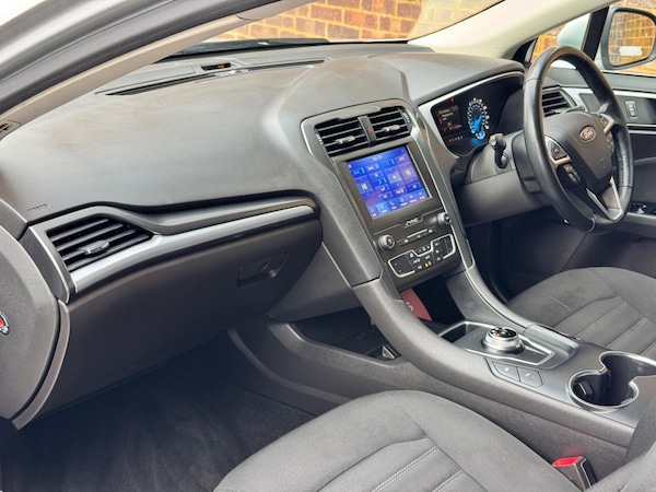 Used Ford Mondeo 2019 for sale - 76326938: Photo 24