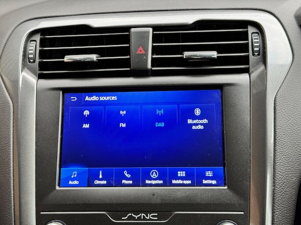 Used Ford Mondeo 2019 for sale - 76326938: Photo 30