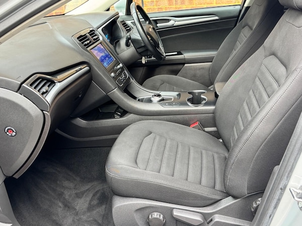 Used Ford Mondeo 2019 for sale - 76326938: Photo 6