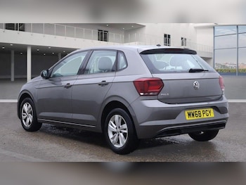 Used Volkswagen Polo 2018 for sale - 76561149: Photo