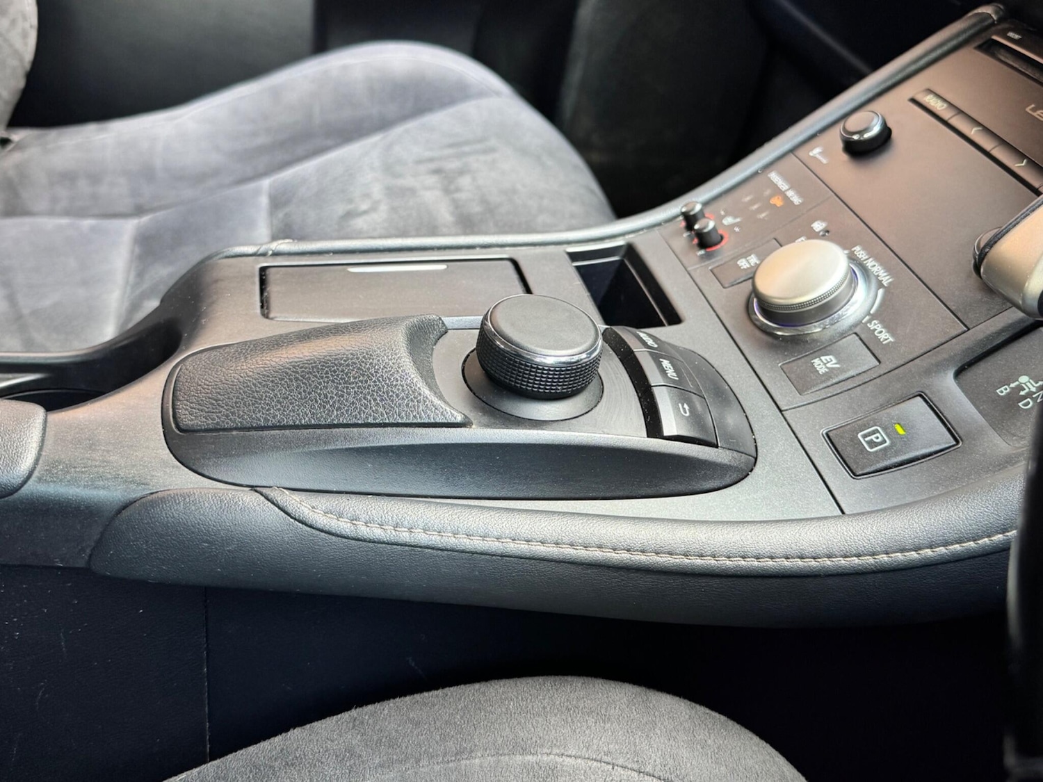 Used Lexus CT 2015 for sale - 76326787: Photo 31