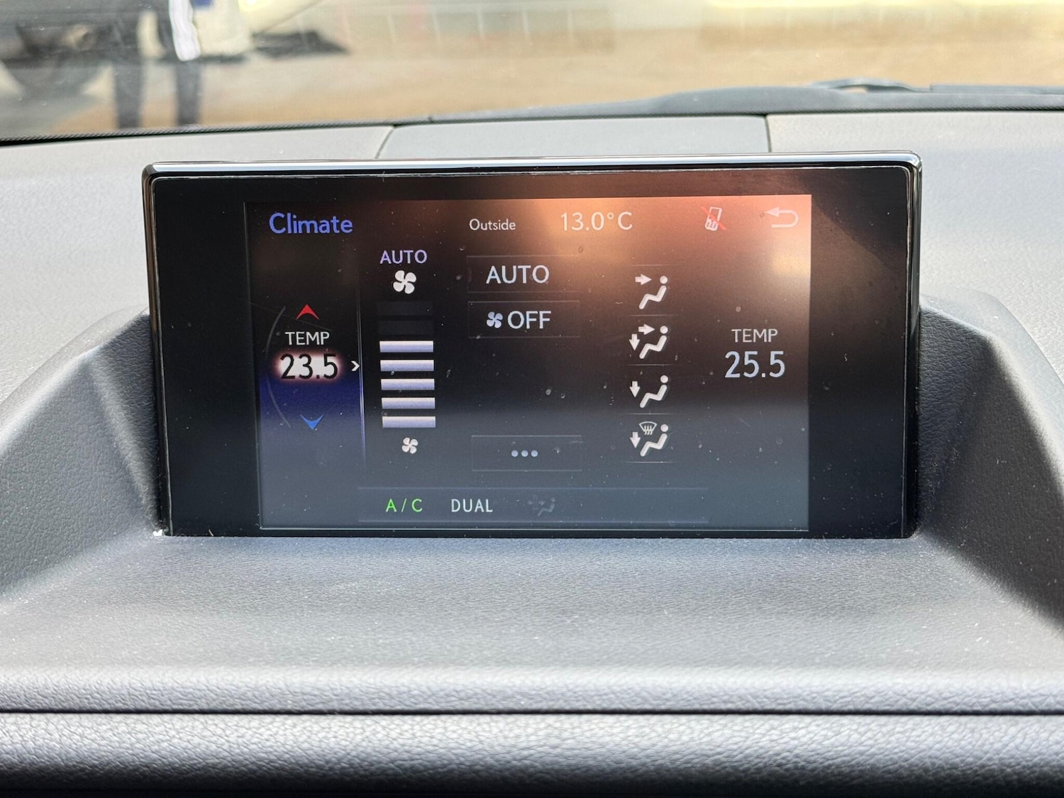 Used Lexus CT 2015 for sale - 76326787: Photo 36