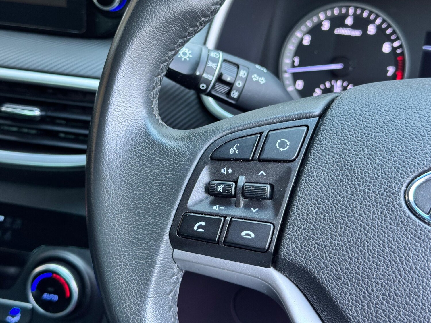 Used Hyundai TUCSON 2019 for sale - 76337028: Photo 50