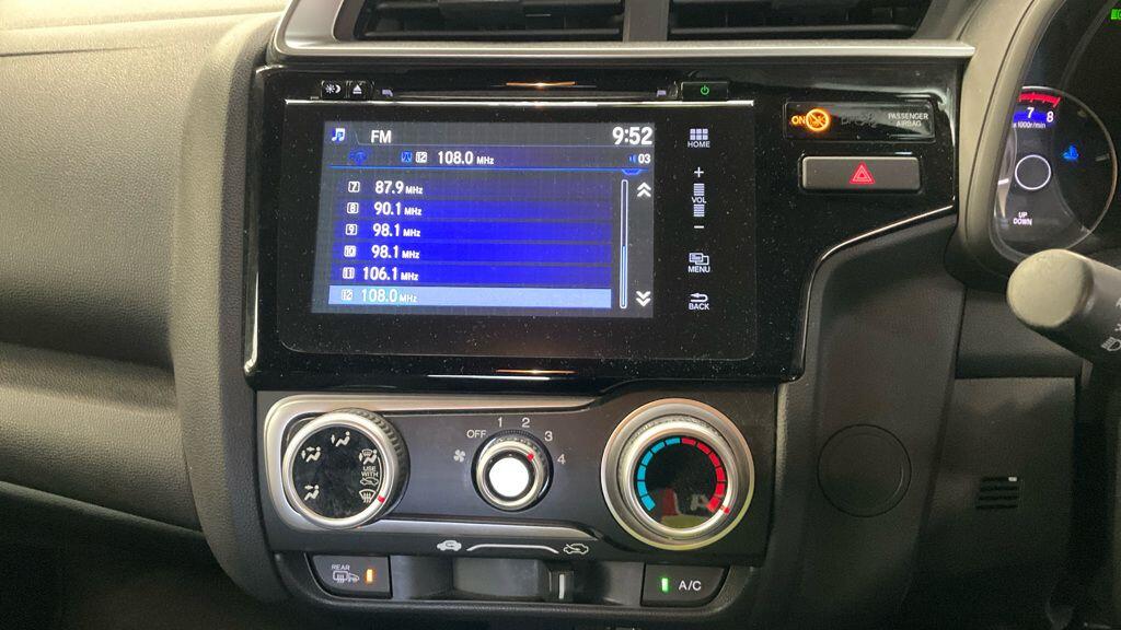 Used Honda Jazz 2017 for sale - 77144073: Photo 12