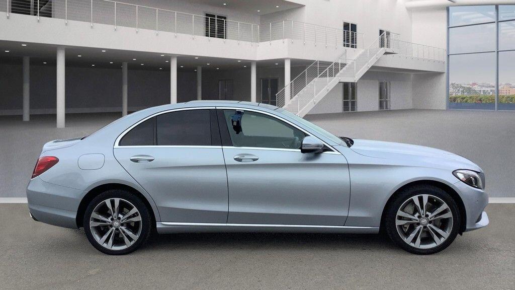Used Mercedes-Benz C Class 2015 for sale - 77073922: Photo 7