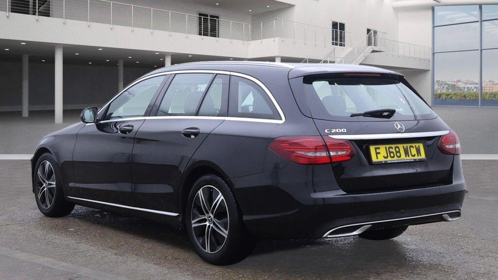 Used Mercedes-Benz C Class 2018 for sale - 77054145: Photo 3