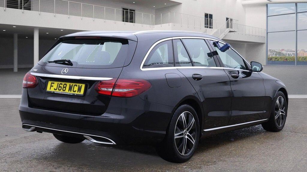 Used Mercedes-Benz C Class 2018 for sale - 77054145: Photo 6