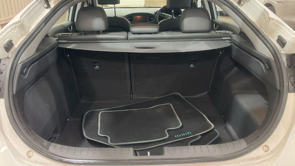 Used Hyundai IONIQ 2016 for sale - 77305728: Photo 12