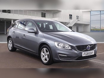 Used Volvo V60 2018 for sale - 77478672: Photo