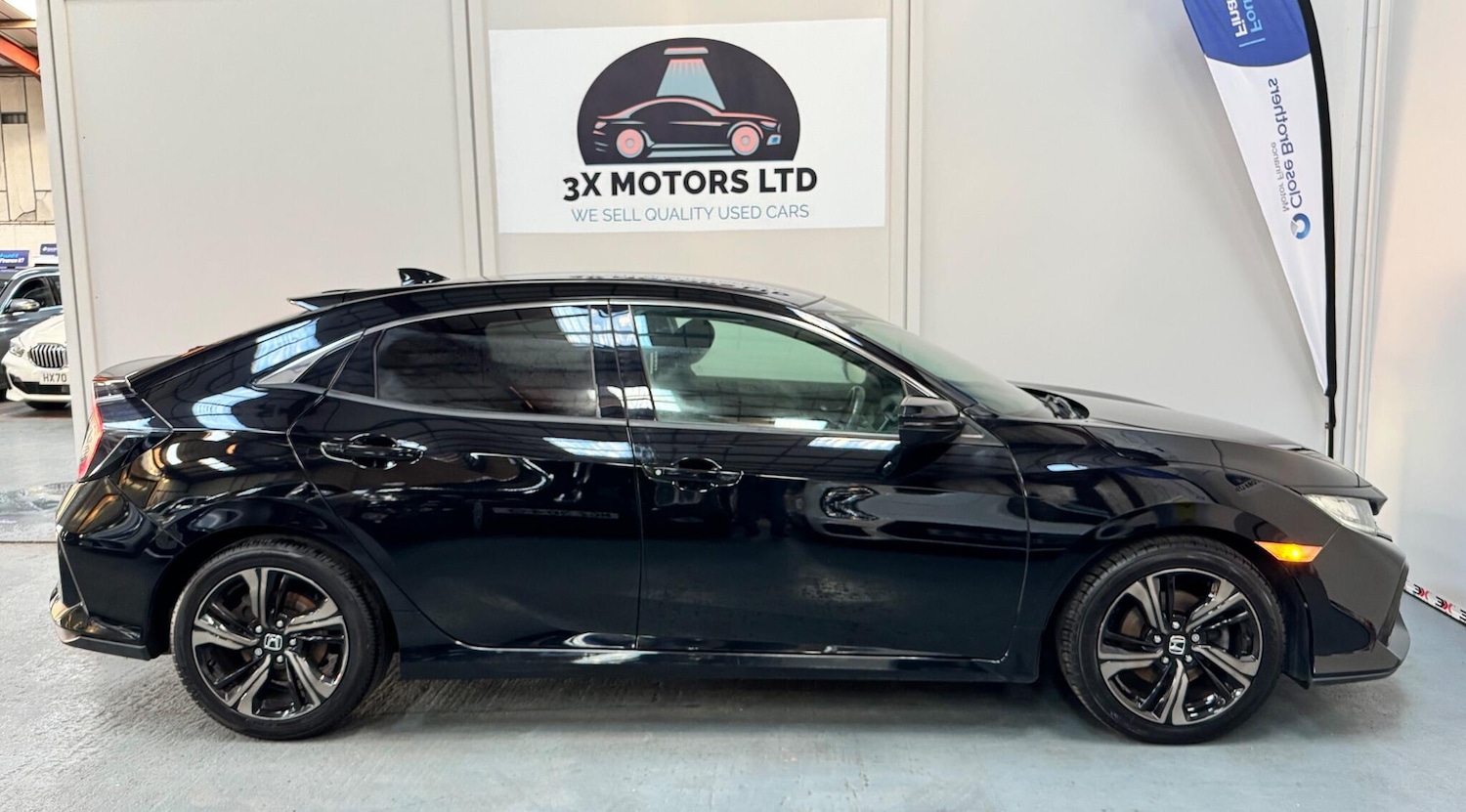 Used Honda Civic 2018 for sale - 76976461: Photo 12