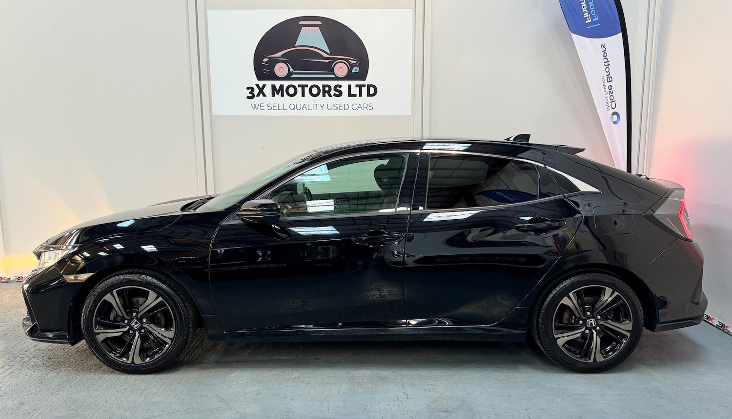 Used Honda Civic 2018 for sale - 76976461: Photo 13