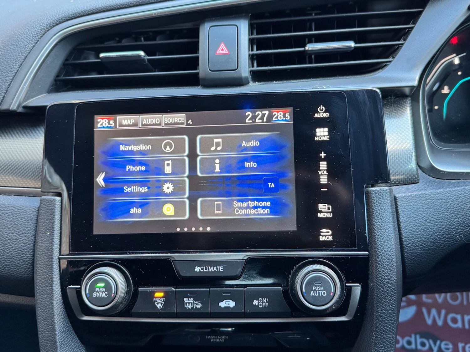 Used Honda Civic 2018 for sale - 76976461: Photo 29