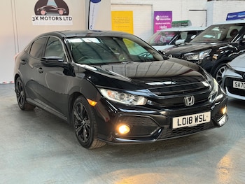 Used Honda Civic 2018 for sale - 76976461: Photo