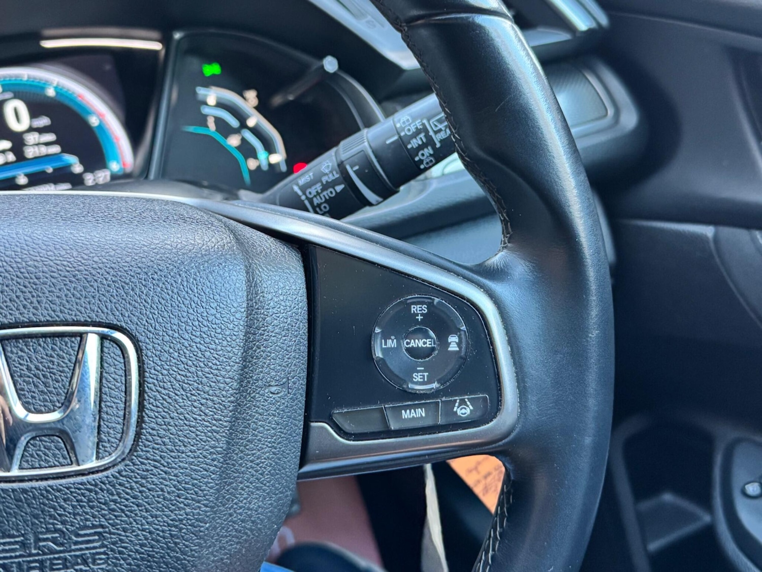 Used Honda Civic 2018 for sale - 76976461: Photo 42
