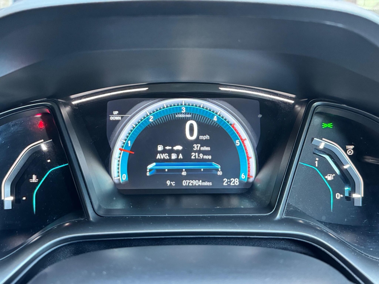 Used Honda Civic 2018 for sale - 76976461: Photo 43