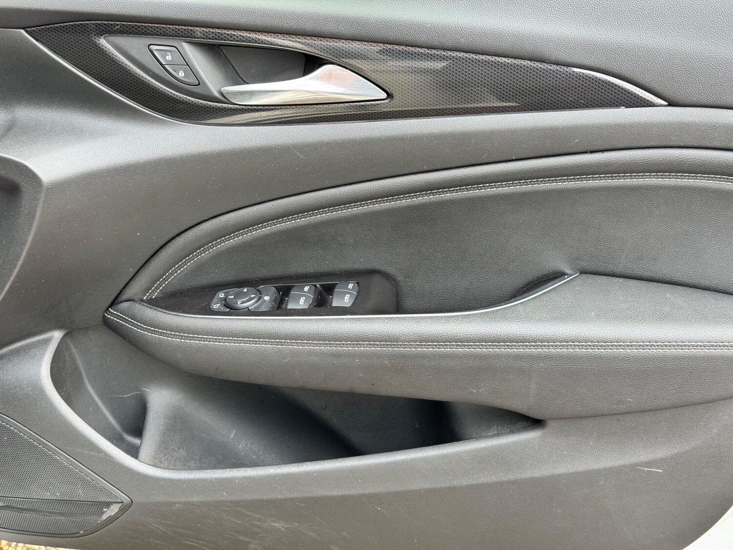 Used Vauxhall Insignia 2019 for sale - 76377208: Photo 32