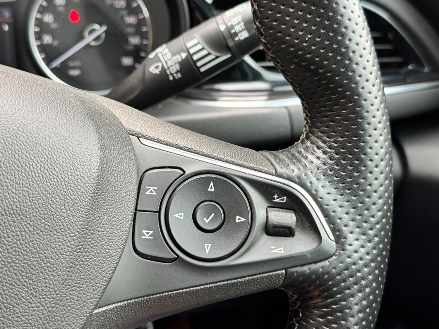 Used Vauxhall Insignia 2019 for sale - 76377208: Photo 44