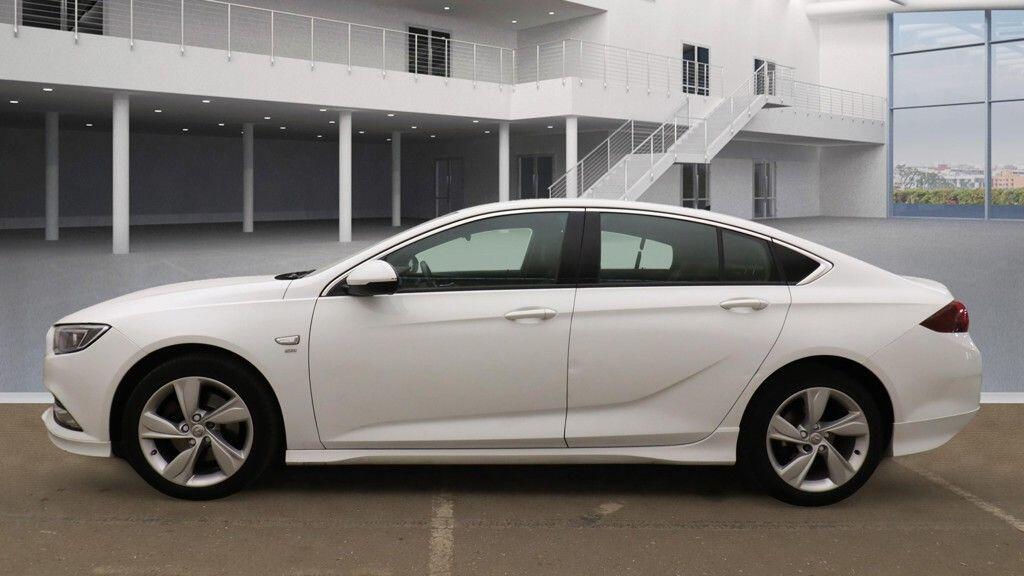 Used Vauxhall Insignia 2019 for sale - 76377208: Photo 8