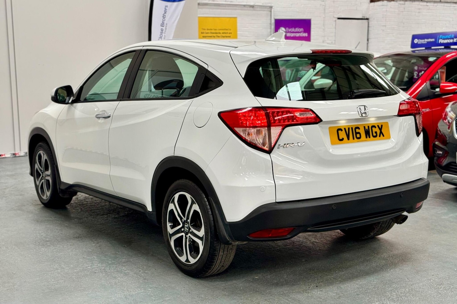 Used Honda HR-V 2016 for sale - 76326565: Photo 12