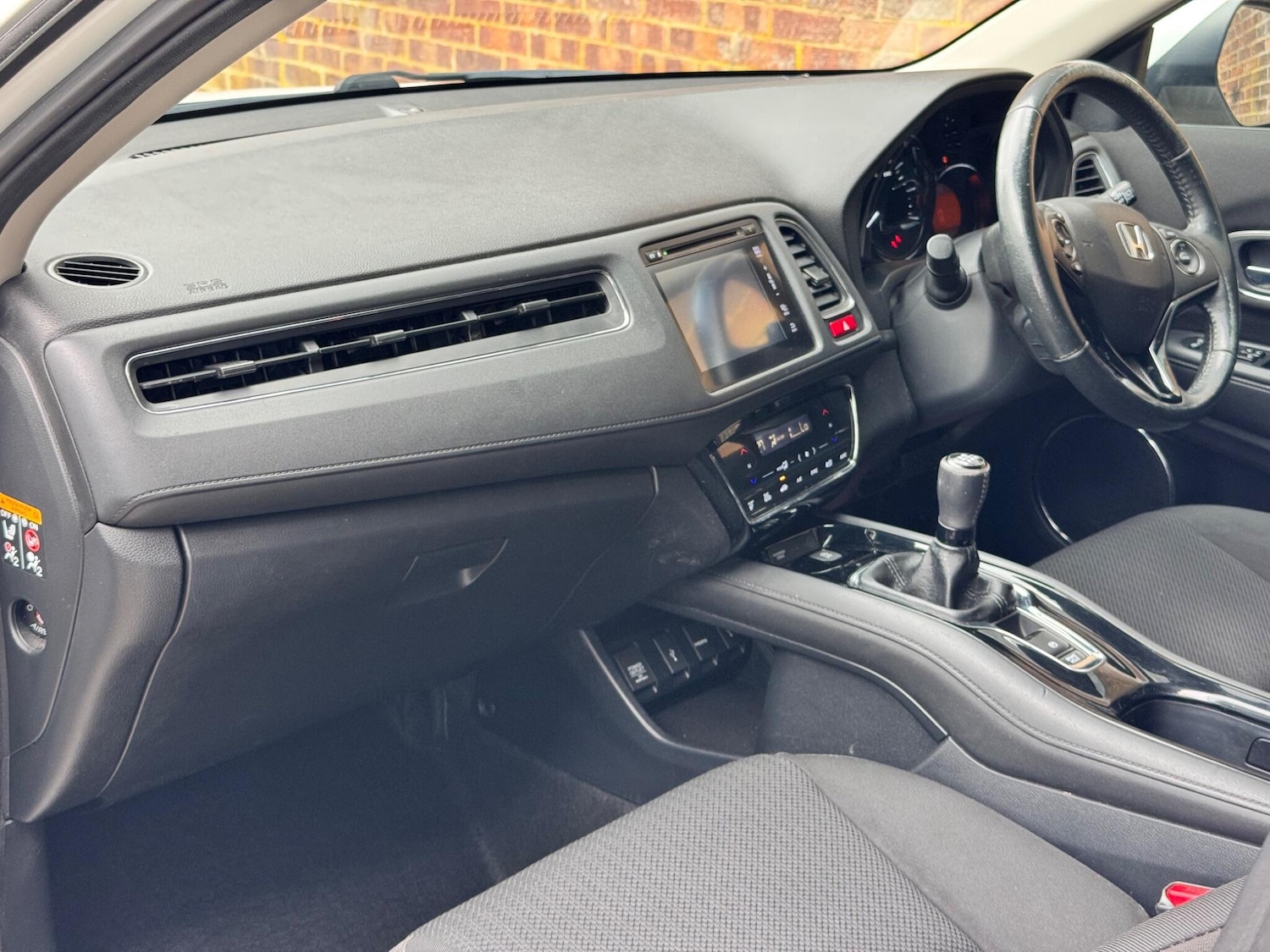 Used Honda HR-V 2016 for sale - 76326565: Photo 25