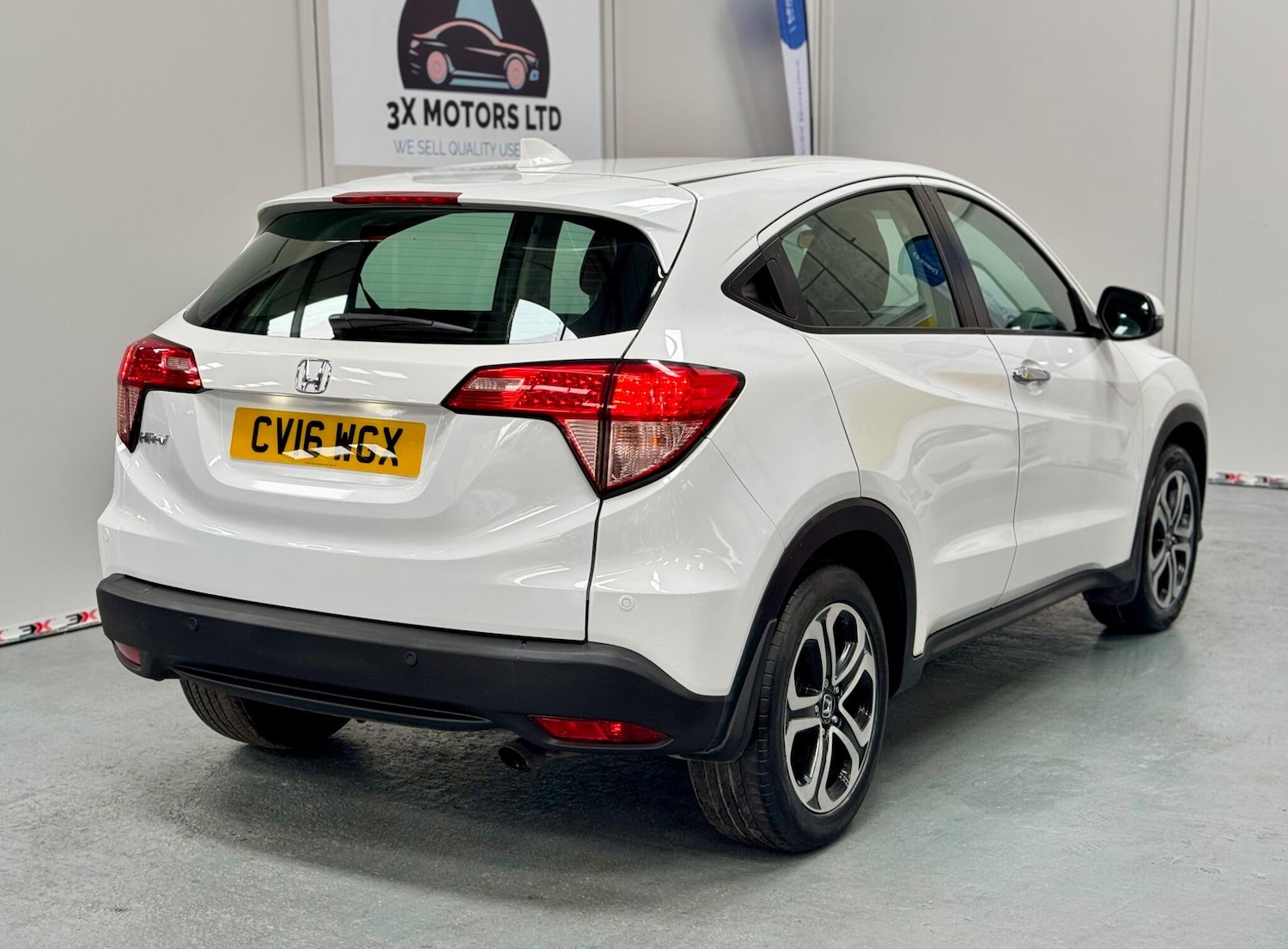 Used Honda HR-V 2016 for sale - 76326565: Photo 8
