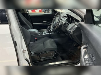 Used Jaguar E-Pace 2019 for sale - 76752816: Photo