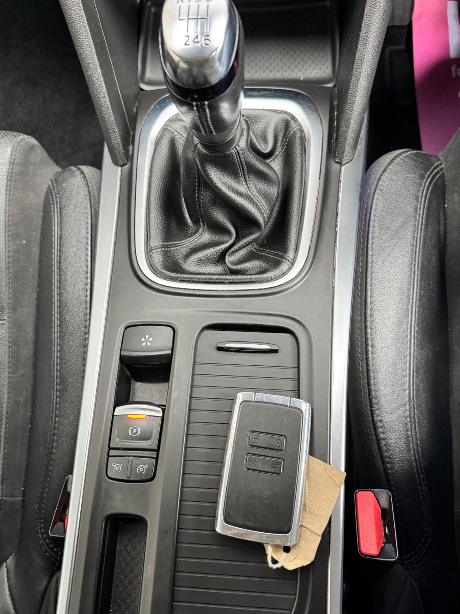 Used Renault Megane 2016 for sale - 76327252: Photo 31