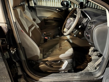 Used SEAT Leon 2010 for sale - 76408615: Photo