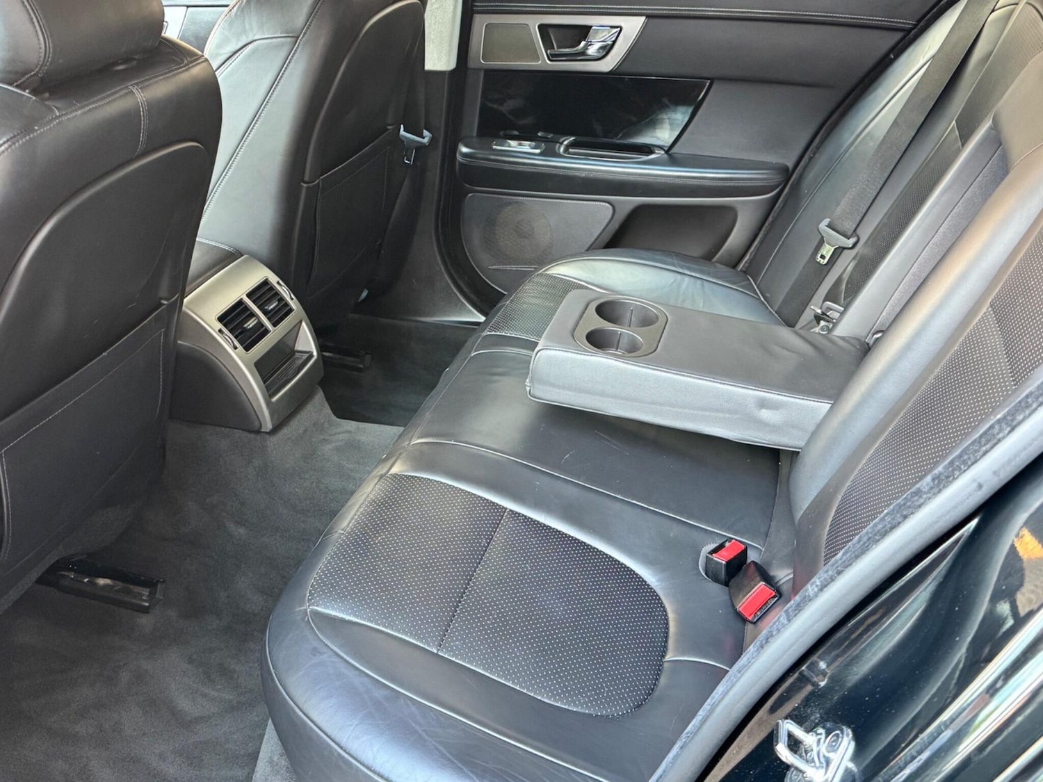 Used Jaguar XF 2009 for sale - 76667214: Photo 11