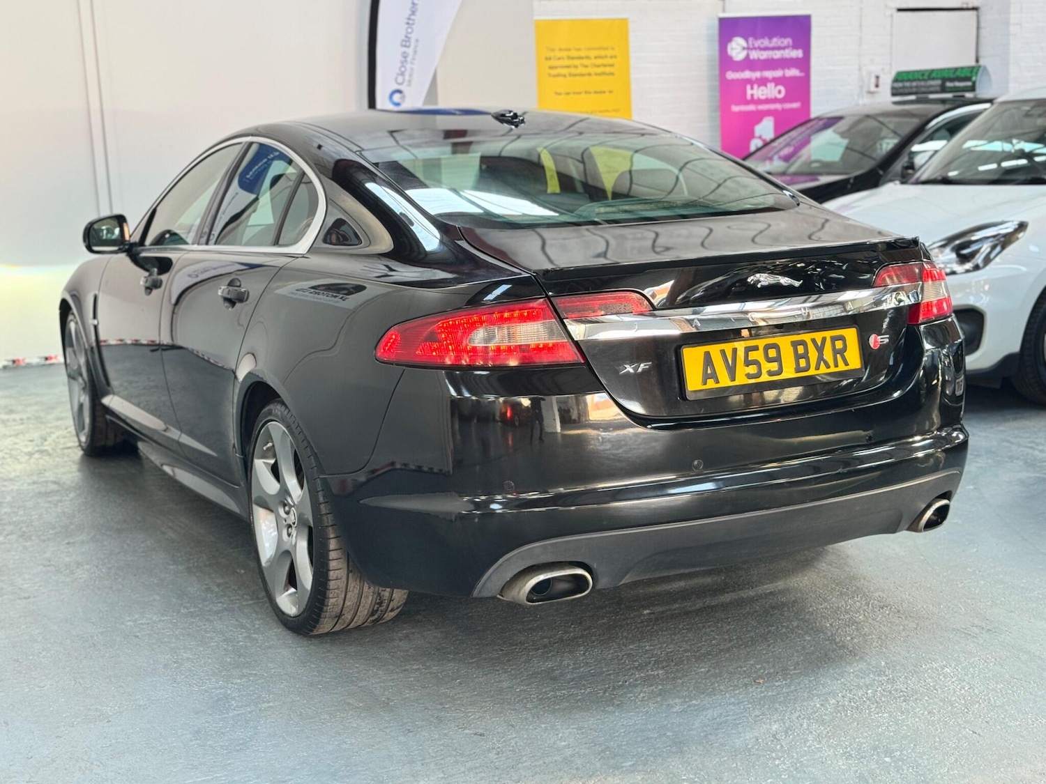 Used Jaguar XF 2009 for sale - 76667214: Photo 13